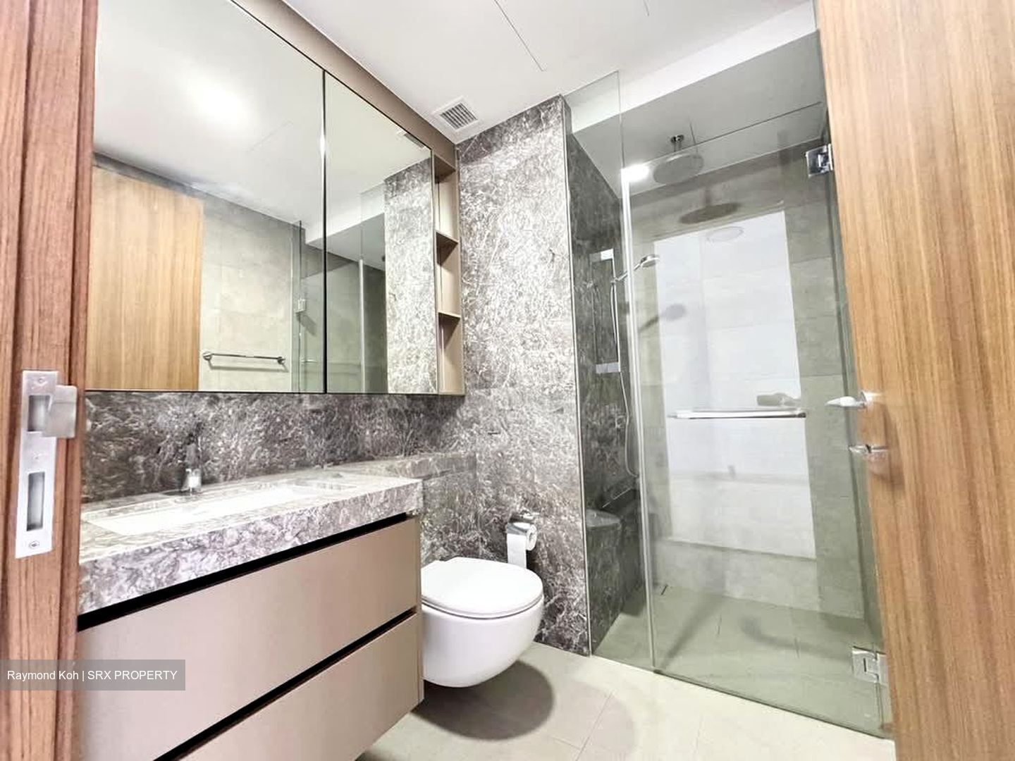 Stirling Residences (D3), Apartment #570660981